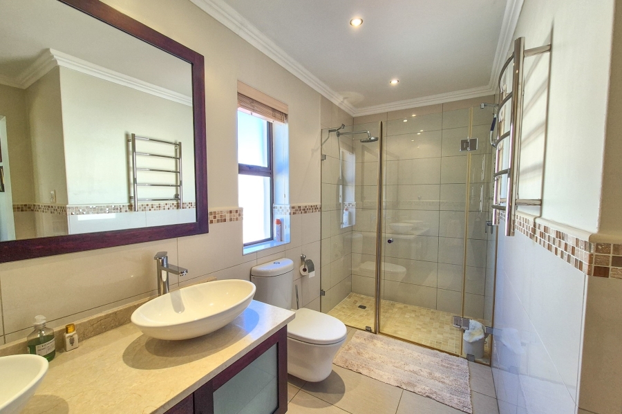 3 Bedroom Property for Sale in Boschenmeer Golf Country Estate Western Cape